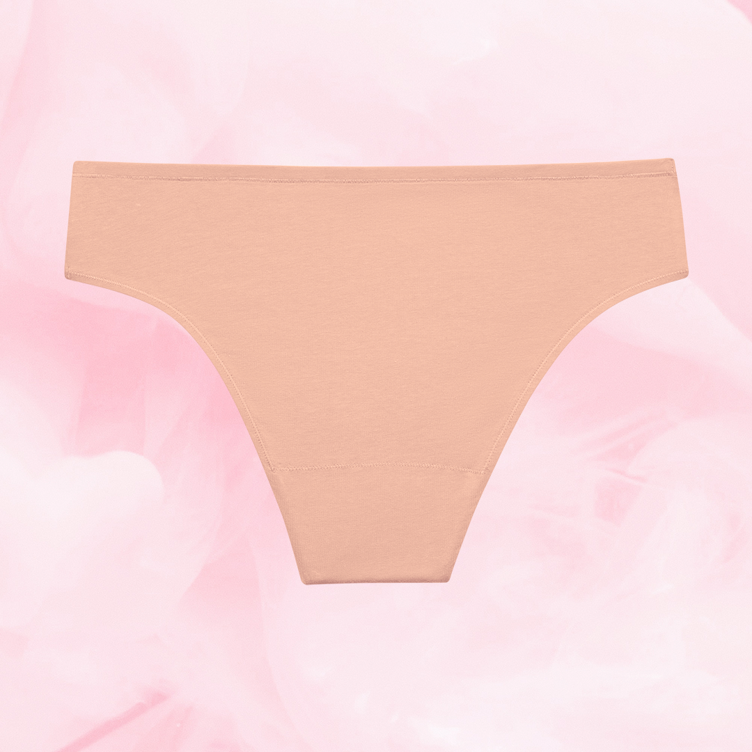 ComfortFit Essentials Brazilian Light period pants, close-up of undergarment detailing slimline edges and ComfortFit gusset for discreet, reliable 12-hour protection.