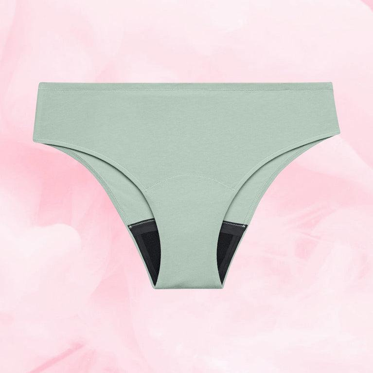 Essentials Brazilian Moderate Alpine Frost Front