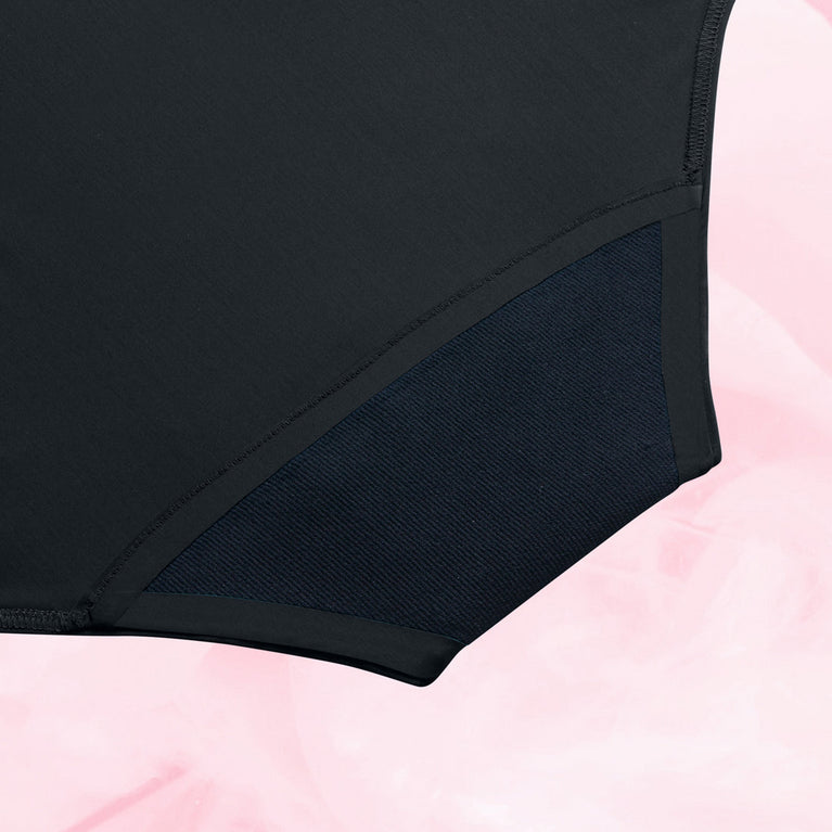 Hipster Full Lace Moderate menstrual underwear, showcasing black fabric with lace trim, designed for comfort and high absorbency, reusable and OEKO-TEX certified for safety.