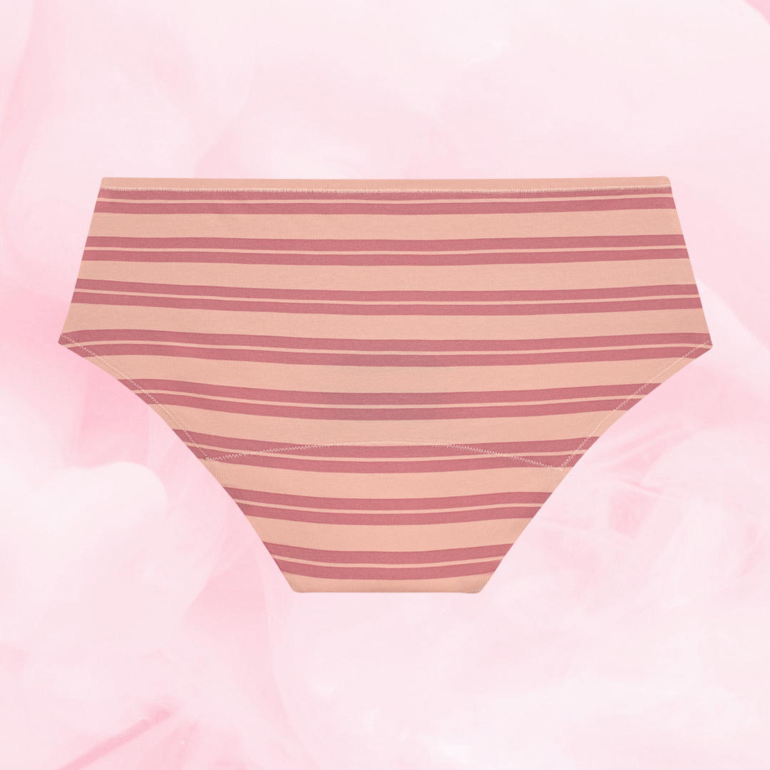 ComfortFit Essentials Hipster Heavy reusable period pants, close-up of fabric detailing, showcasing slimline edges and ComfortFit gusset for discreet, reliable protection.